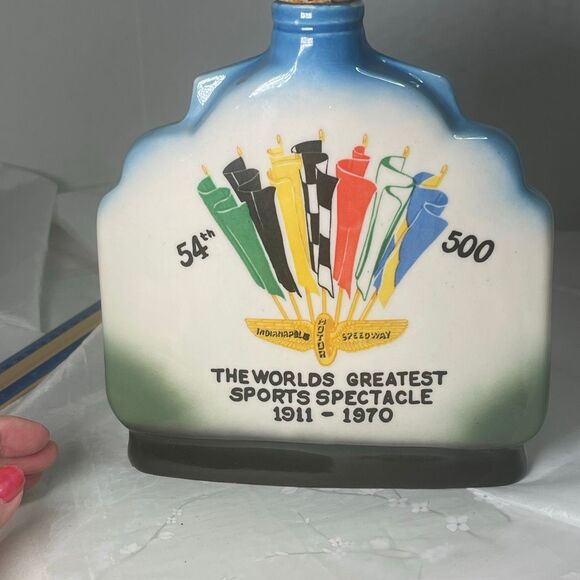 VTG 70’s Jim Beam Indianapolis Motor Speedway 54Th Indy 500 decanter. - Picture 5 of 9